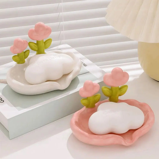 Tulip Design Drain Soap Dish No Drilling Required with Drainage Trough Soap Tray Solid Color Anti-slip Soap Storage Rack