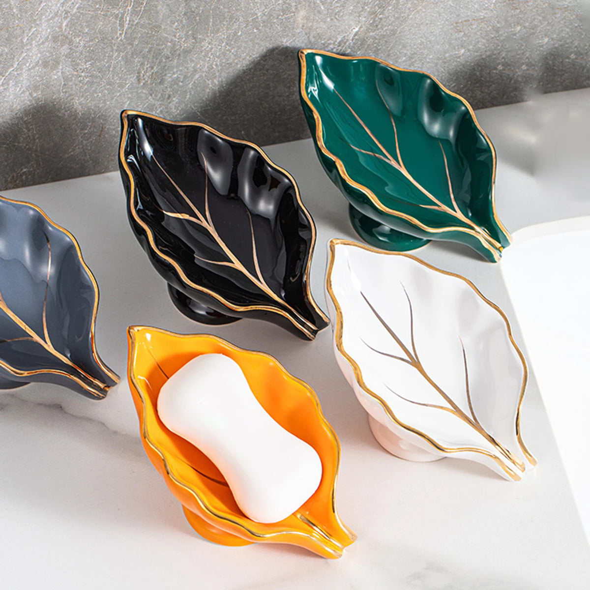 Ceramic Soap Dish Drain Tray Bathroom Soap Holder Dish Storage Plate Tray Drain Soap Holder Bathroom Shower Supplies
